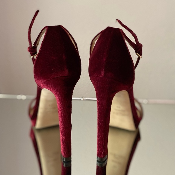 EUC Jimmy Choo Red Misty 120 velvet lizard print 39 $895 - Picture 6 of 8